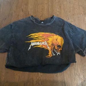 Urban Outfitters cropped Metallica top